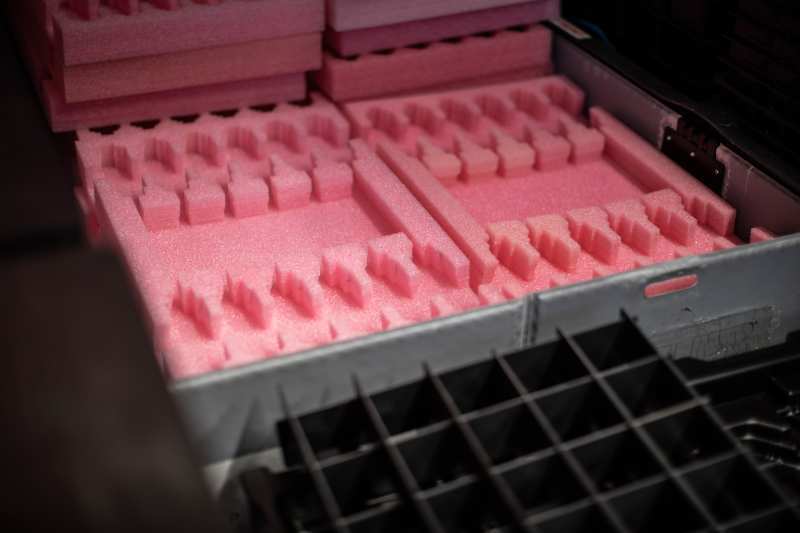 KLT Reinigung in der Elektronikindustrie